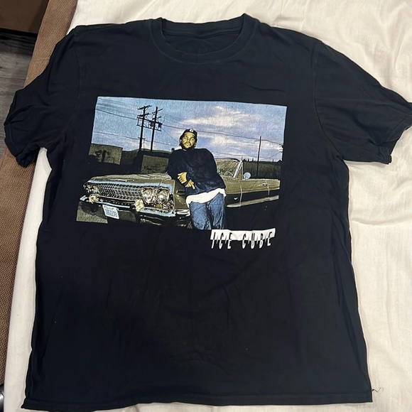 Basic ice cube lose tshirt - Picture 1 of 2